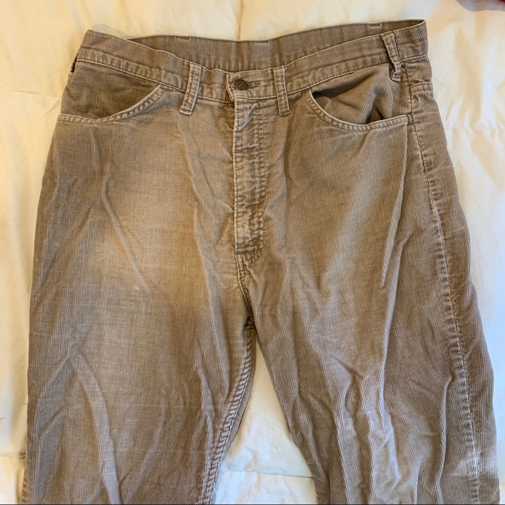 Levi Corduroy Pants